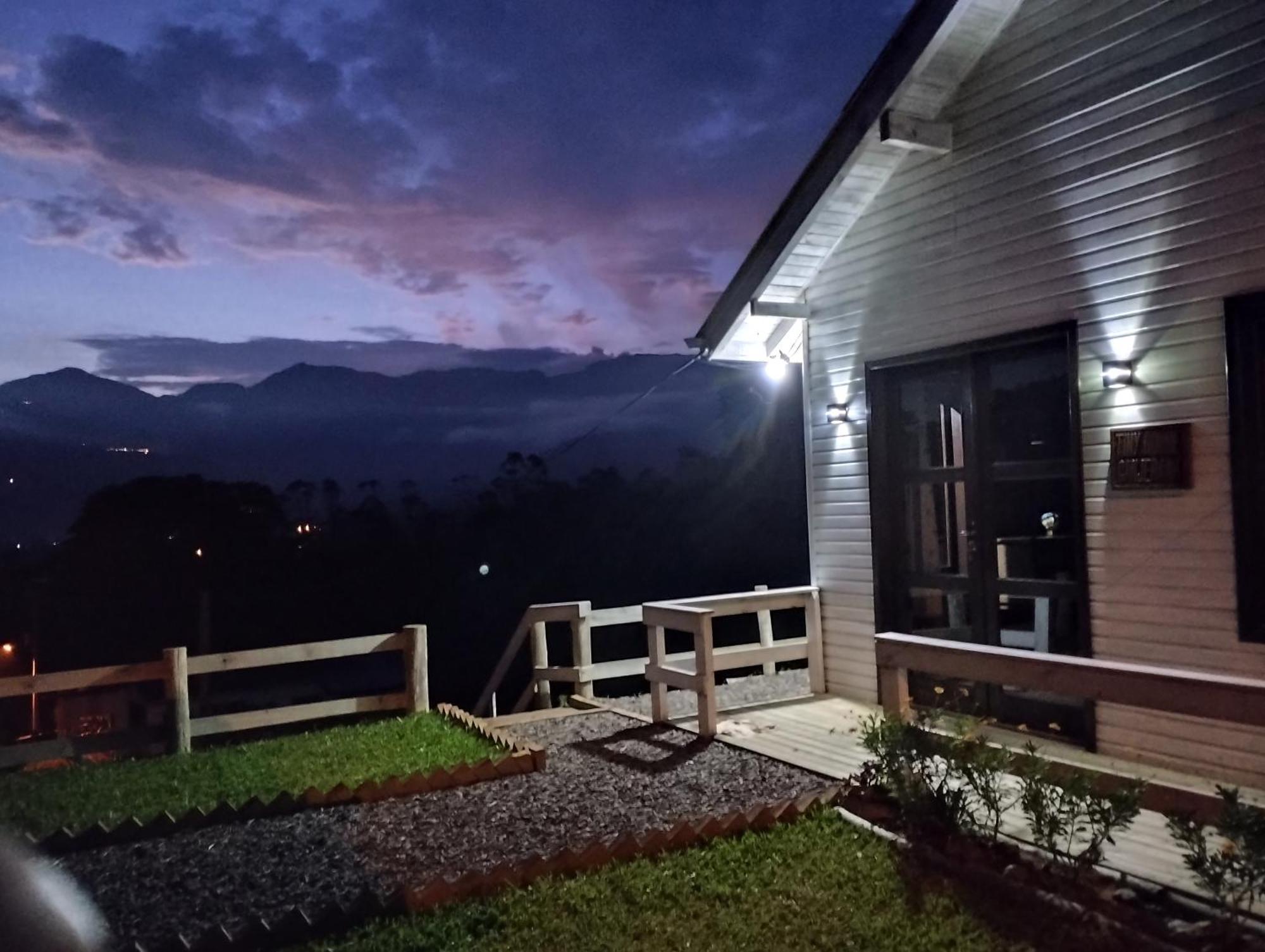 Tiny House Canjerana - Cabana Com Vista Dos Canyons برايا جراندي المظهر الخارجي الصورة